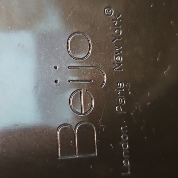 Beijo Glossy Brown Shoulder Bag - Picture 2 of 12